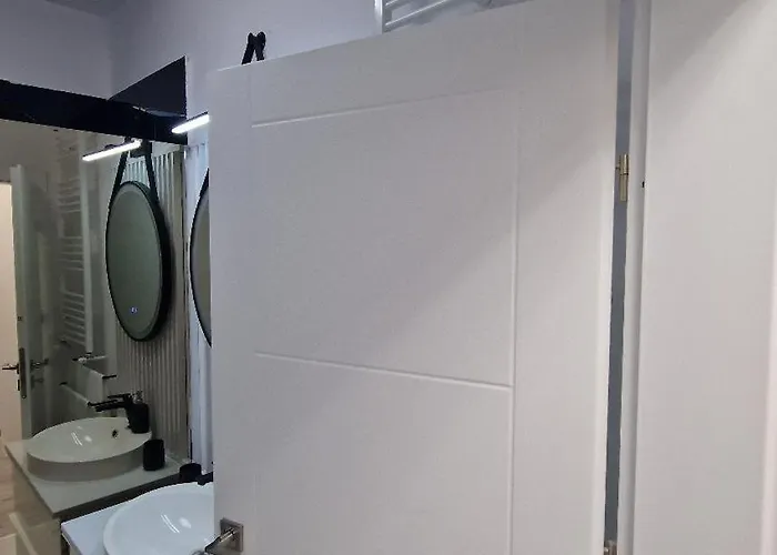 アパート Openspace Regie Rezidence